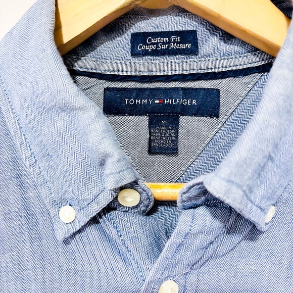TOMMY HILFIGER Blue chambray button-down shirt size | casual wear | Medium * - Picture 7 of 8